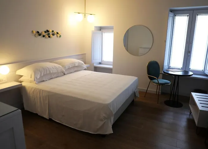 Raponsoli Nocleg ze śniadaniem 4*